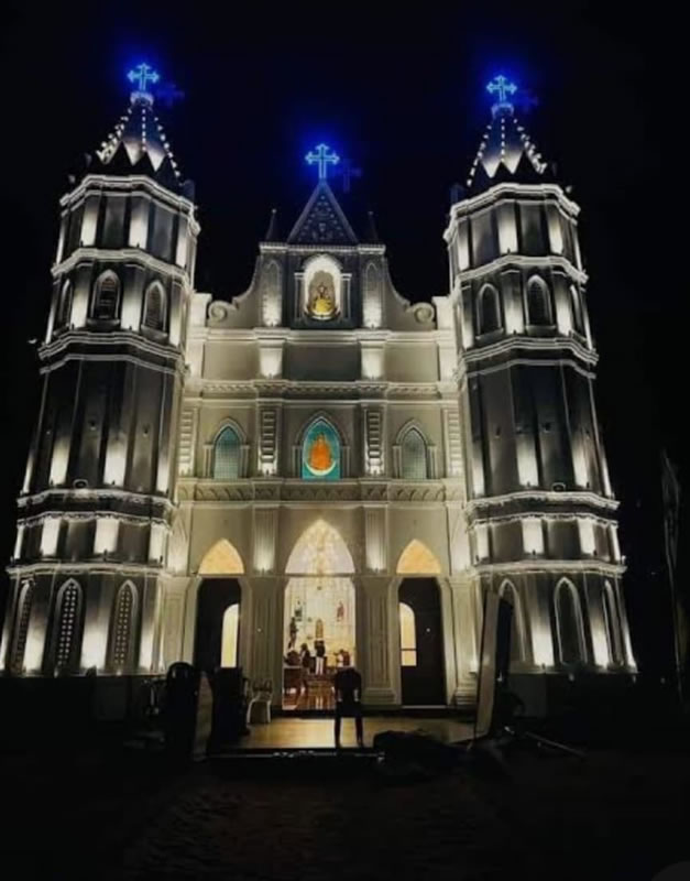 1f99aacb-3e61-4093-a2d0-602718ddad68 (1)